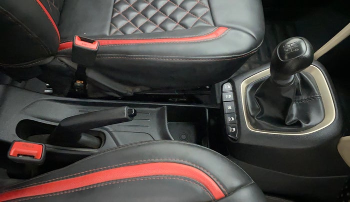 2019 Hyundai NEW SANTRO SPORTZ MT, Petrol, Manual, 27,991 km, Gear Lever