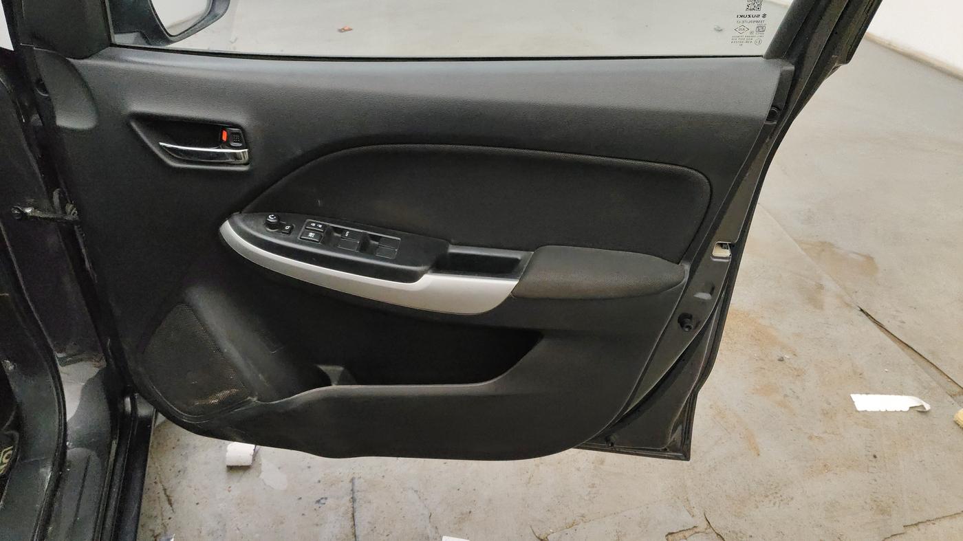 2018 Maruti Baleno DELTA PETROL 1.2, Petrol, Manual, 56,342 km, Driver Side Door Panels Control