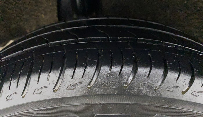 2019 Maruti Baleno DELTA PETROL 1.2, Petrol, Manual, 36,844 km, Right Rear Tyre Tread