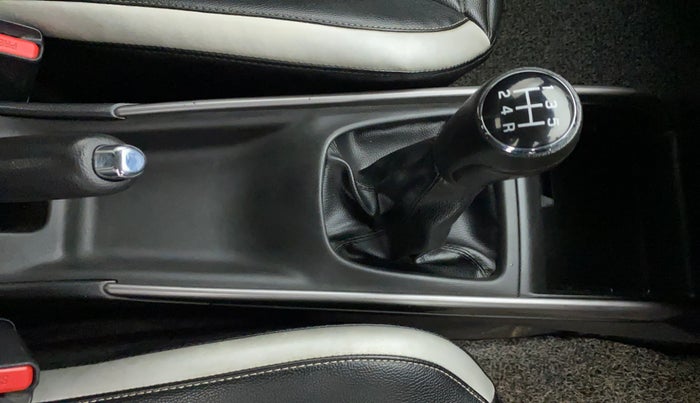 2019 Maruti Baleno DELTA PETROL 1.2, Petrol, Manual, 36,844 km, Gear Lever