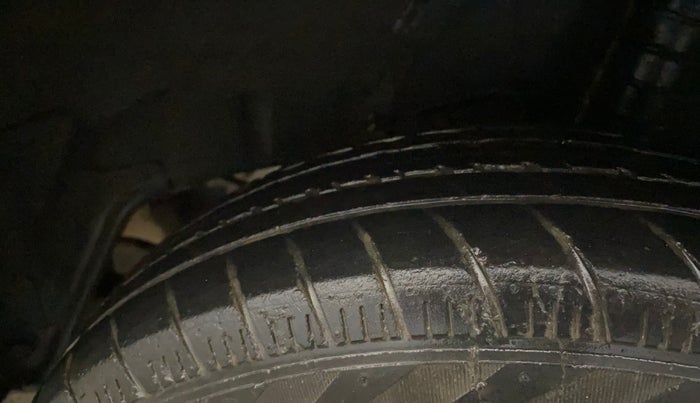 2014 Nissan Micra Active XL, Petrol, Manual, 48,096 km, Left Rear Tyre Tread