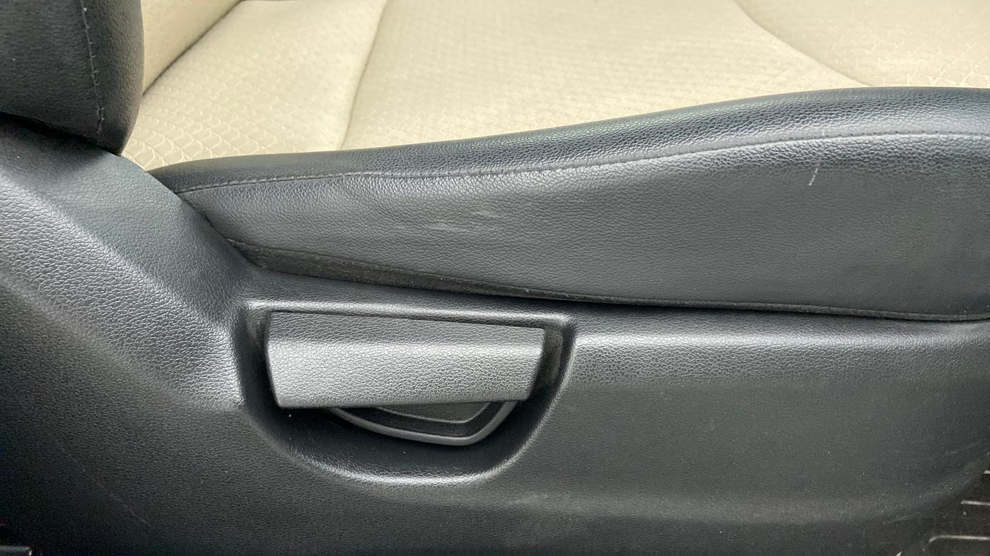 2021 Hyundai NEW SANTRO 1.1 ERA EXICUTIVE, Petrol, Manual, 21,049 km, Driver Side Adjustment Panel