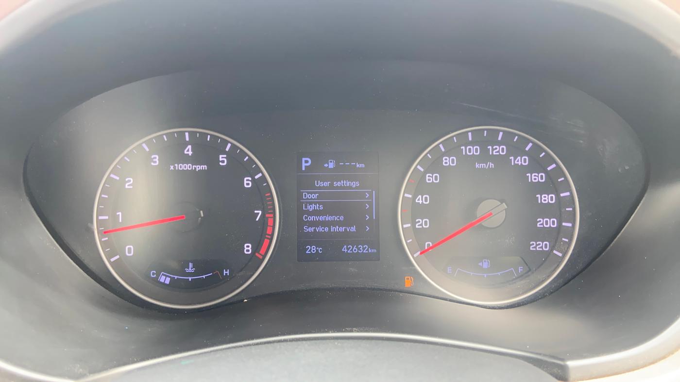 2020 Hyundai Elite i20 ASTA (O) CVT, Petrol, Automatic, 42,616 km, Odometer Image