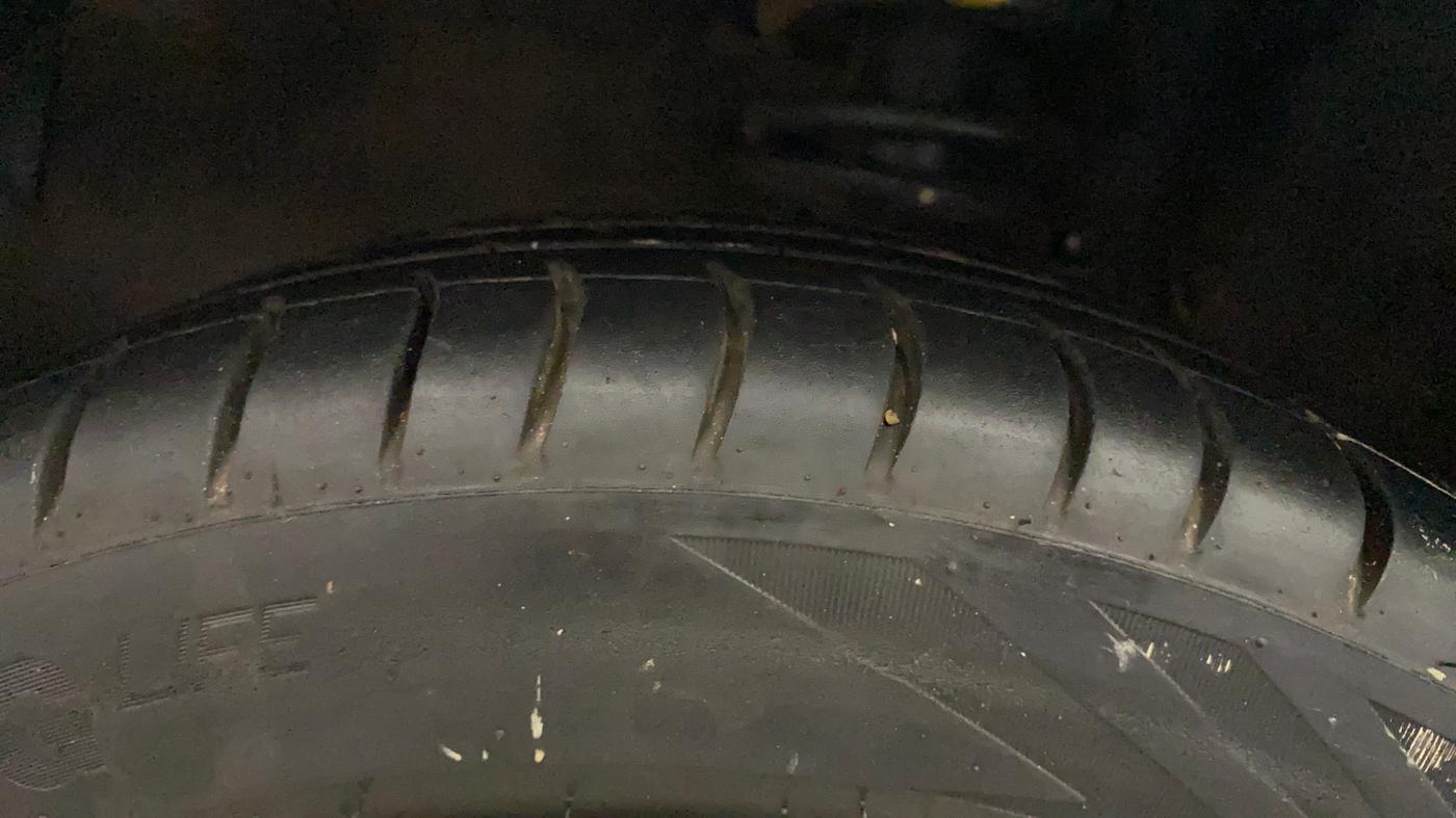 2012 Maruti Alto K10 VXI, Petrol, Manual, 43,322 km, Left Front Tyre Tread