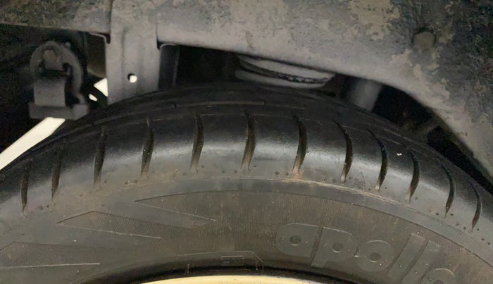 2012 Maruti Alto K10 VXI, Petrol, Manual, 43,322 km, Right Rear Tyre Tread