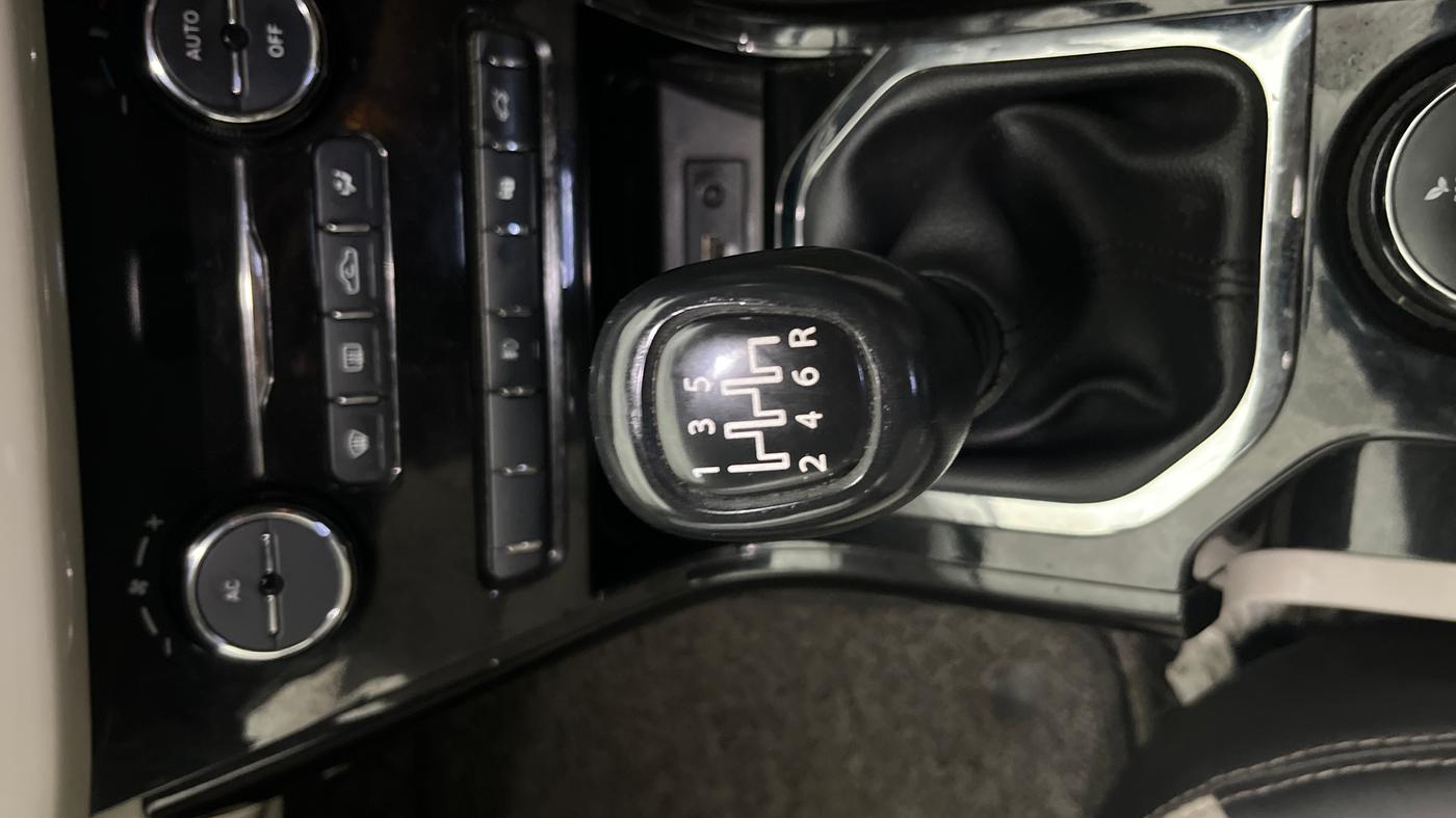 2022 Tata NEXON XZ PLUS PETROL, Petrol, Manual, 59,270 km, Gear Lever