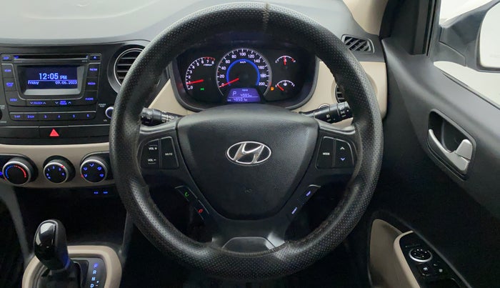 2015 Hyundai Grand i10 ASTA AT 1.2 KAPPA VTVT, Petrol, Automatic, 48,932 km, Steering Wheel Close Up
