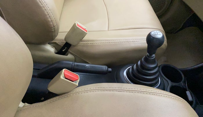 2015 Honda Brio S MT, Petrol, Manual, 45,577 km, Gear Lever