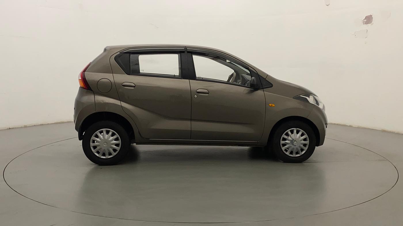 2017 Datsun Redi Go T, Petrol, Manual, 7,946 km, Right Side
