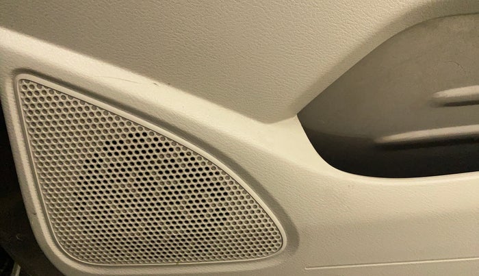 2017 Datsun Redi Go T, Petrol, Manual, 7,946 km, Speaker