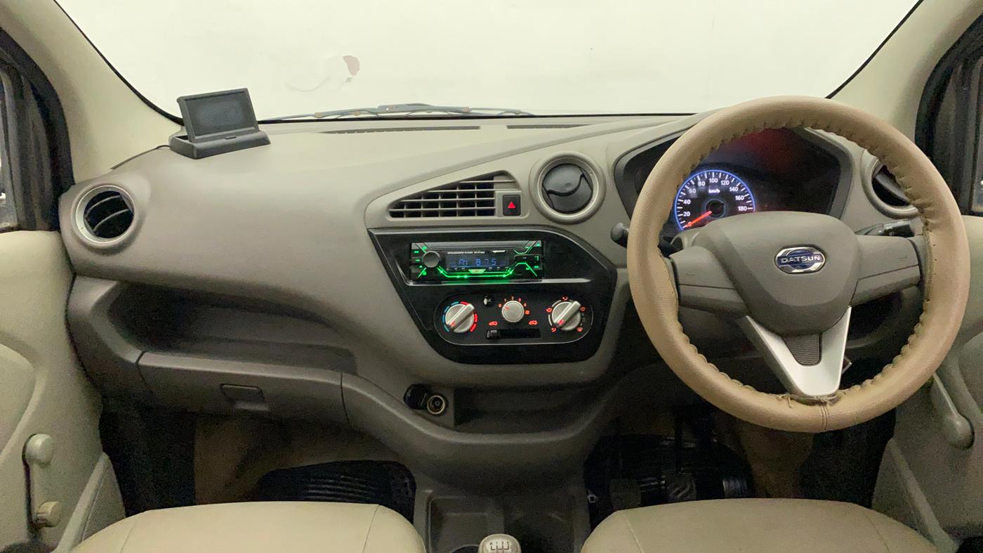 2017 Datsun Redi Go T, Petrol, Manual, 7,946 km, Dashboard