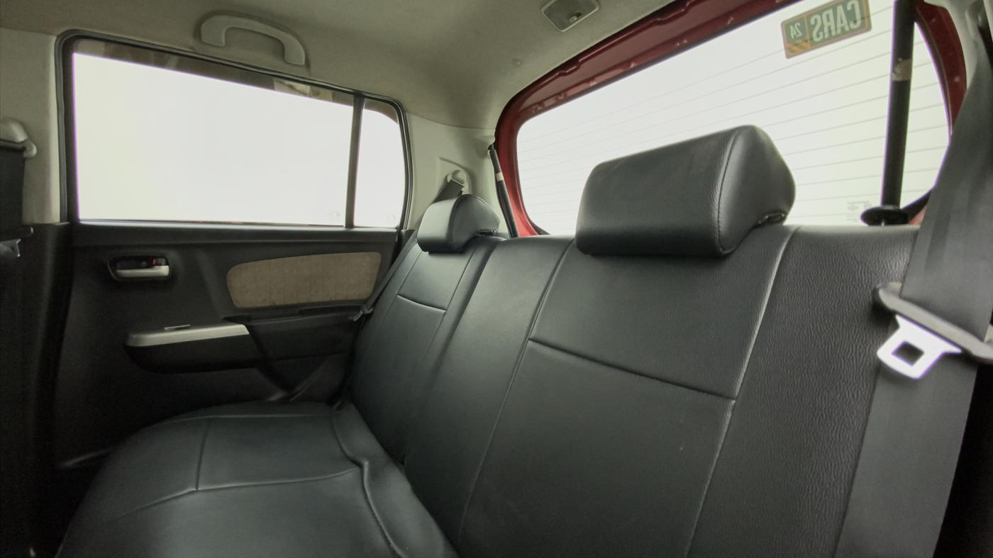 2014 Maruti Wagon R 1.0 VXI, Petrol, Manual, 83,098 km, Right Side Rear Door Cabin