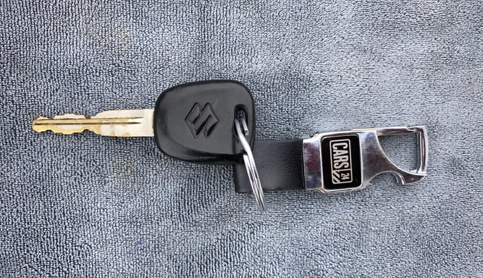 2014 Maruti Swift Dzire LXI 1.2 BS IV, Petrol, Manual, 59,068 km, Key Close Up