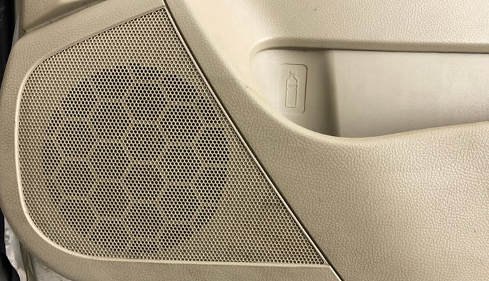 2014 Maruti Swift Dzire LXI 1.2 BS IV, Petrol, Manual, 59,068 km, Speaker