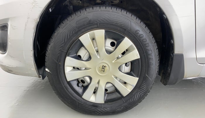 2014 Maruti Swift Dzire LXI 1.2 BS IV, Petrol, Manual, 59,068 km, Left Front Wheel