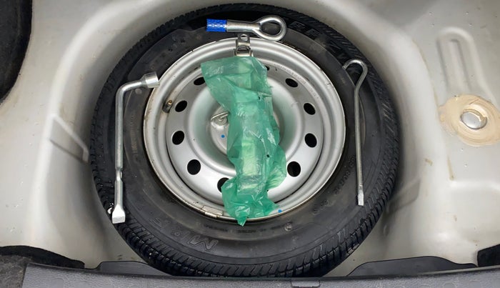 2014 Maruti Swift Dzire LXI 1.2 BS IV, Petrol, Manual, 59,068 km, Spare Tyre