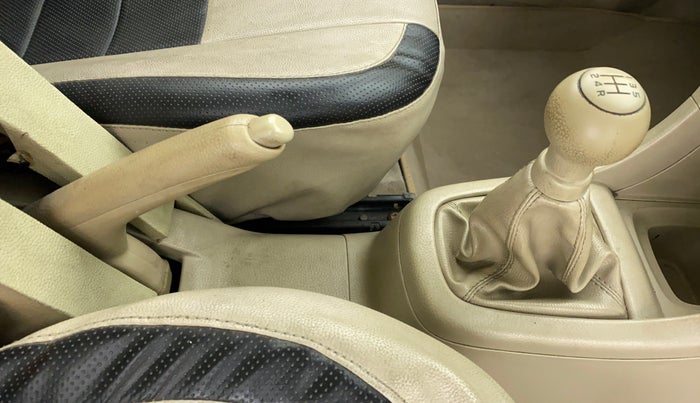 2014 Maruti Swift Dzire LXI 1.2 BS IV, Petrol, Manual, 59,068 km, Gear Lever