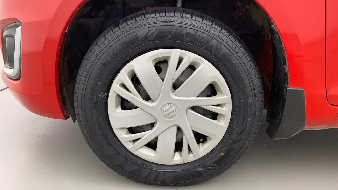 2016 Maruti Swift VXI, Petrol, Manual, 37,715 km, Left Front Wheel