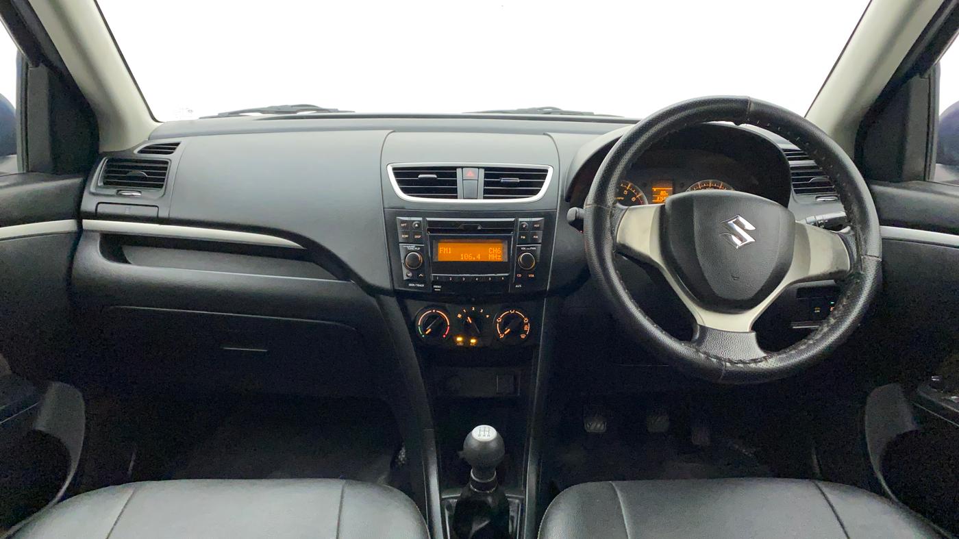 2016 Maruti Swift VXI, Petrol, Manual, 37,715 km, Dashboard
