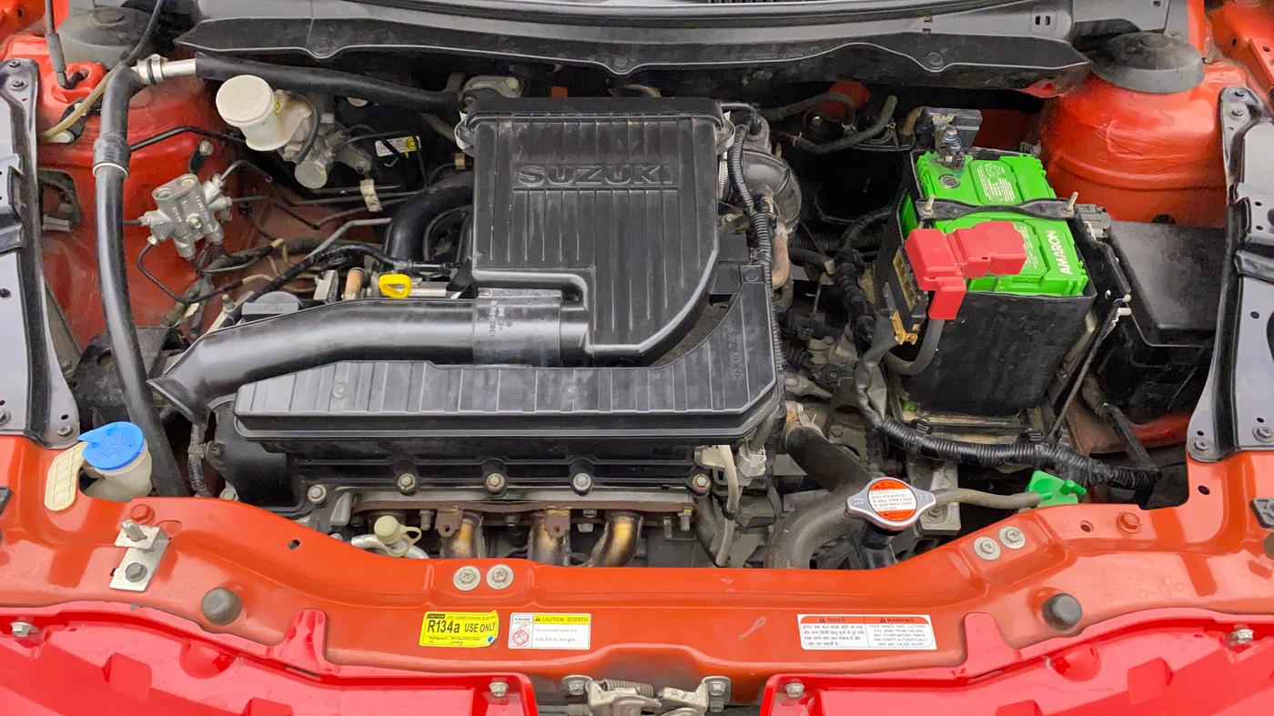 2016 Maruti Swift VXI, Petrol, Manual, 37,715 km, Open Bonet