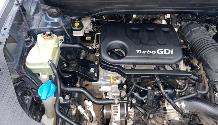 2020 Hyundai VENUE SX 1.0 TURBO, Petrol, Manual, 45,228 km, Engine View - Right