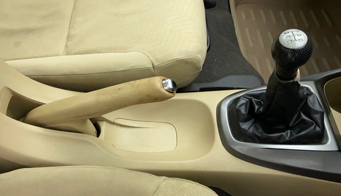 2012 Honda City S MT PETROL, Petrol, Manual, 85,029 km, Gear Lever