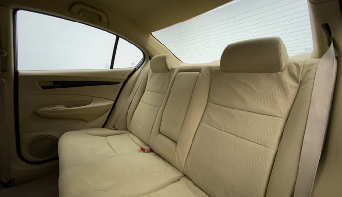2012 Honda City S MT PETROL, Petrol, Manual, 85,029 km, Right Side Door Cabin View