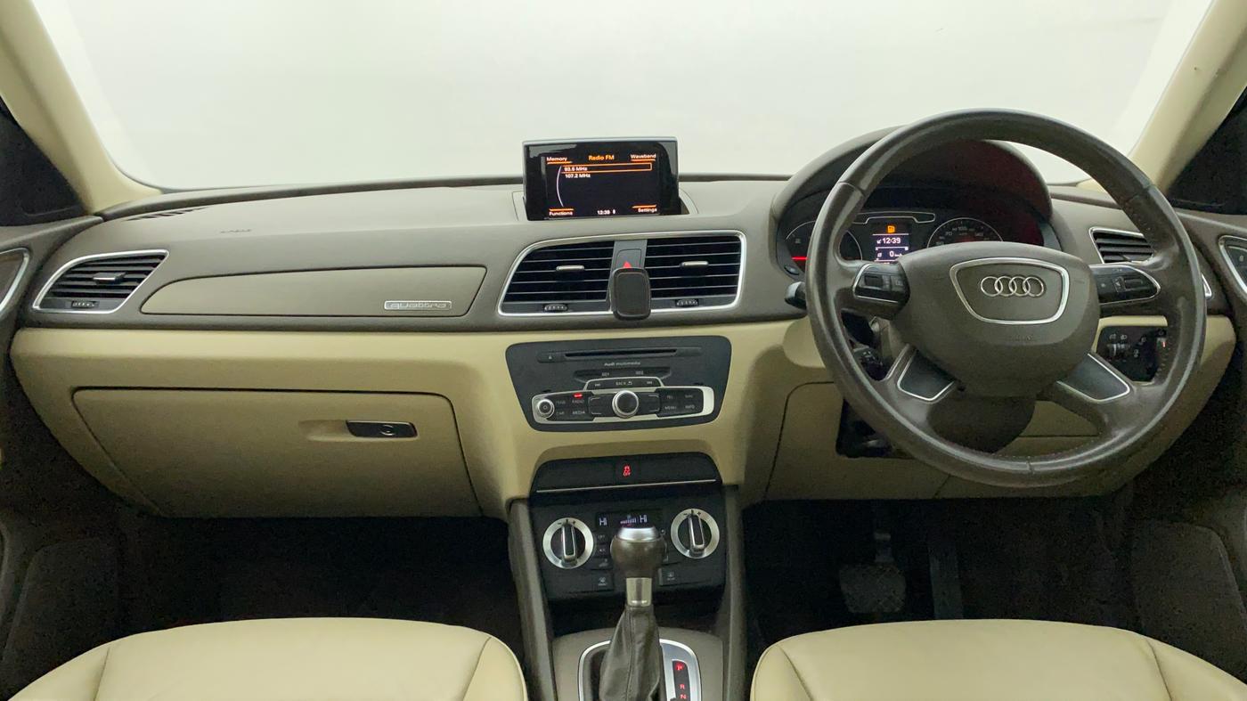2013 Audi Q3 2.0 TDI QUATTRO, Diesel, Automatic, 67,051 km, Dashboard View