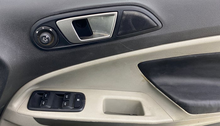 2016 Ford Ecosport TITANIUM 1.5L DIESEL, Diesel, Manual, 63,177 km, Driver Side Door Panels Control