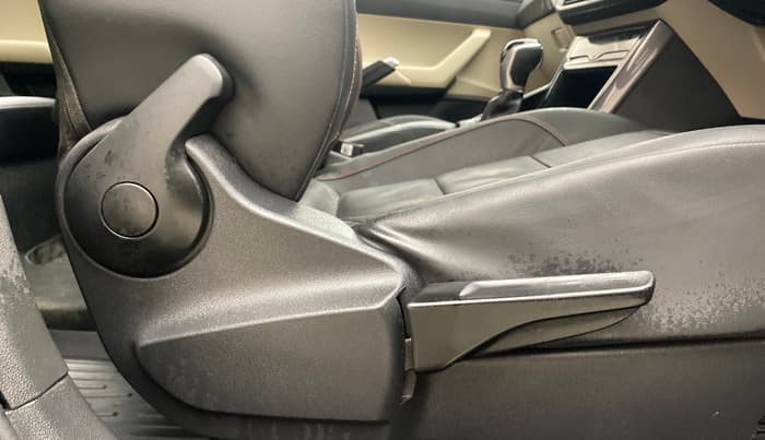 2022 Volkswagen VIRTUS GT PLUS TSI 1.5 EVO DSG, Petrol, Automatic, 45,060 km, Driver Side Adjustment Panel