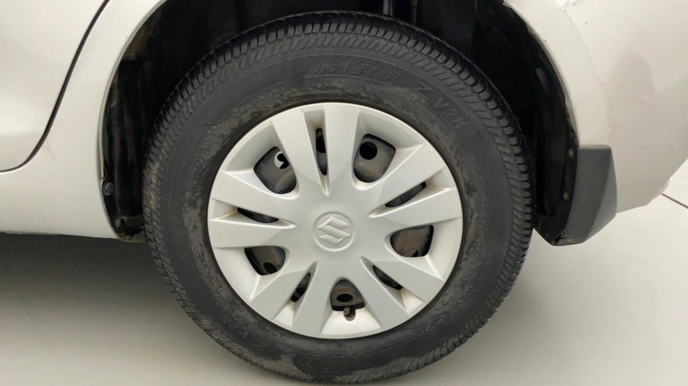 2014 Maruti Swift Dzire VXI, Petrol, Manual, 32,941 km, Left Rear Wheel