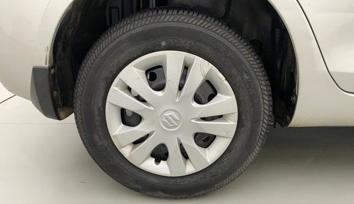 2014 Maruti Swift Dzire VXI, Petrol, Manual, 32,941 km, Right Rear Wheel
