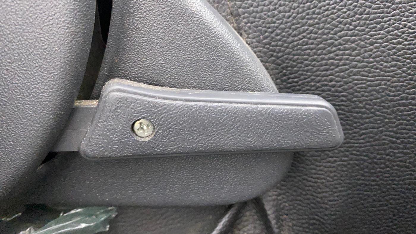 2017 Maruti Alto 800 LXI, Petrol, Manual, 30,566 km, Driver Side Adjustment Panel