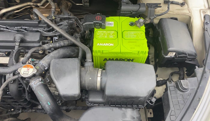 2014 Hyundai i20 SPORTZ 1.2, Petrol, Manual, 50,394 km, Engine View - Left