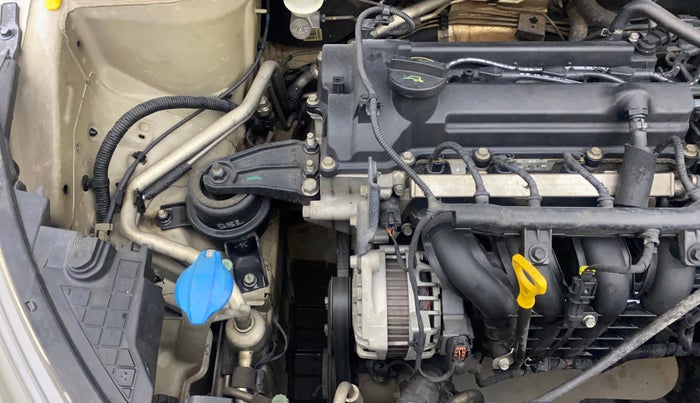 2014 Hyundai i20 SPORTZ 1.2, Petrol, Manual, 50,394 km, Engine View - Right