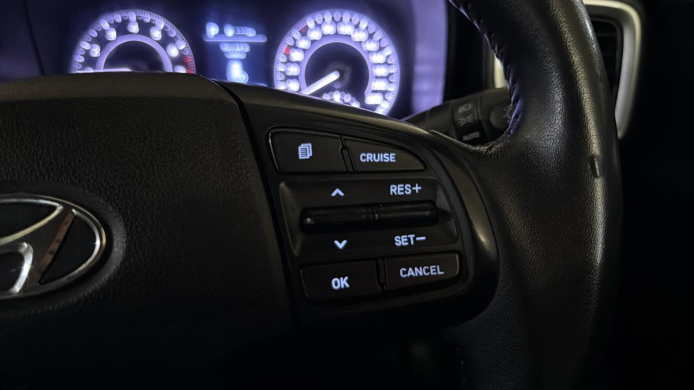 2019 Hyundai VENUE SX PLUS 1.0 TURBO DCT, Petrol, Automatic, 32,909 km, Adaptive Cruise Control