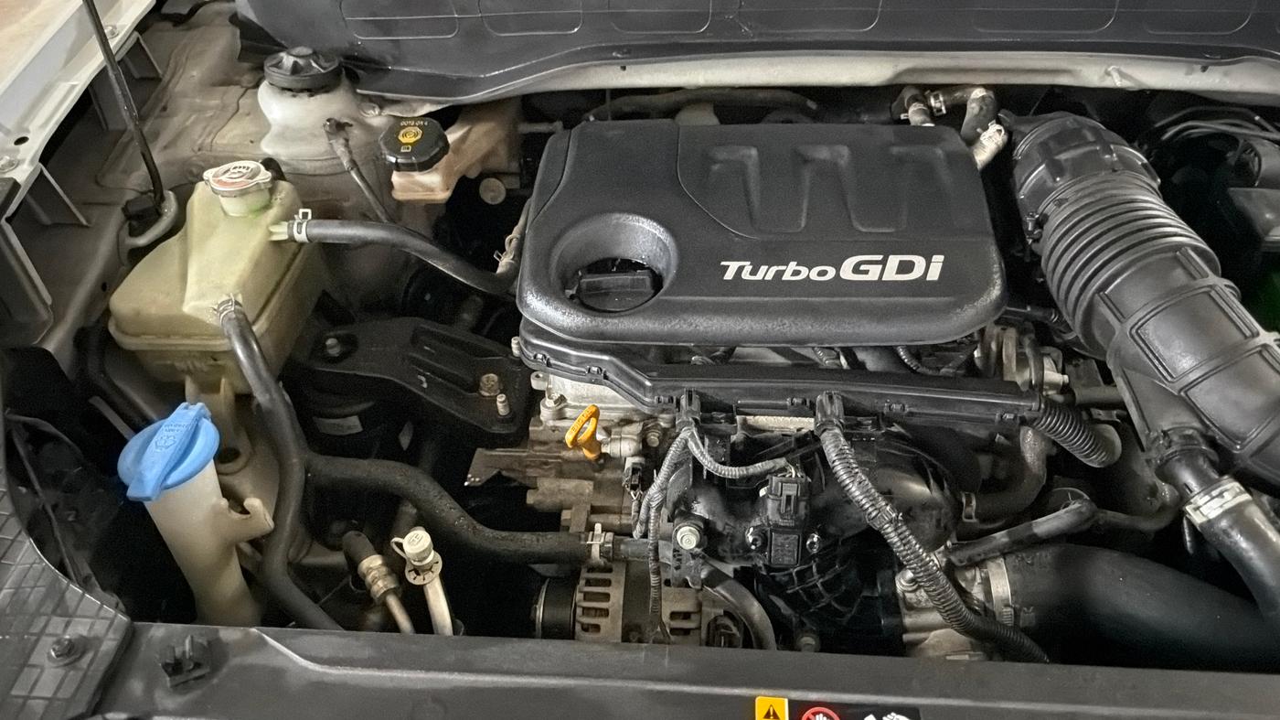 2019 Hyundai VENUE SX PLUS 1.0 TURBO DCT, Petrol, Automatic, 32,909 km, Engine View - Right