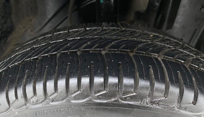 2016 Datsun Go T, Petrol, Manual, 29,961 km, Right Front Tyre Tread