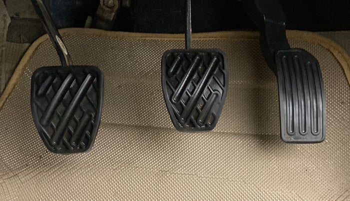 2016 Datsun Go T, Petrol, Manual, 29,961 km, Pedals