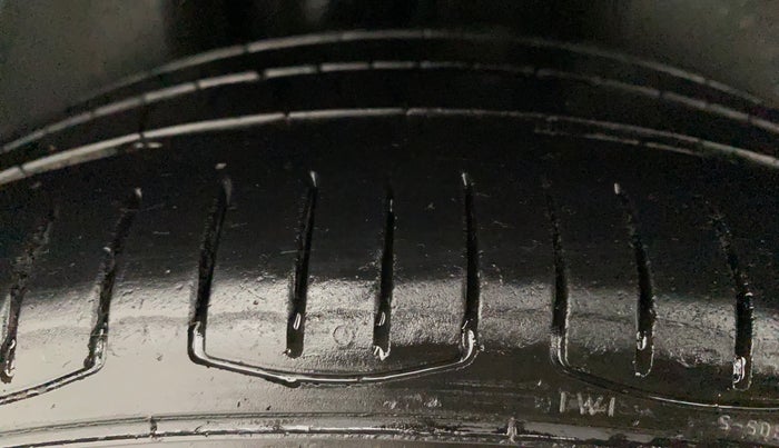 2018 Skoda Rapid 1.5 TDI CR ACTIVE, Diesel, Manual, 89,742 km, Right Rear Tyre Tread