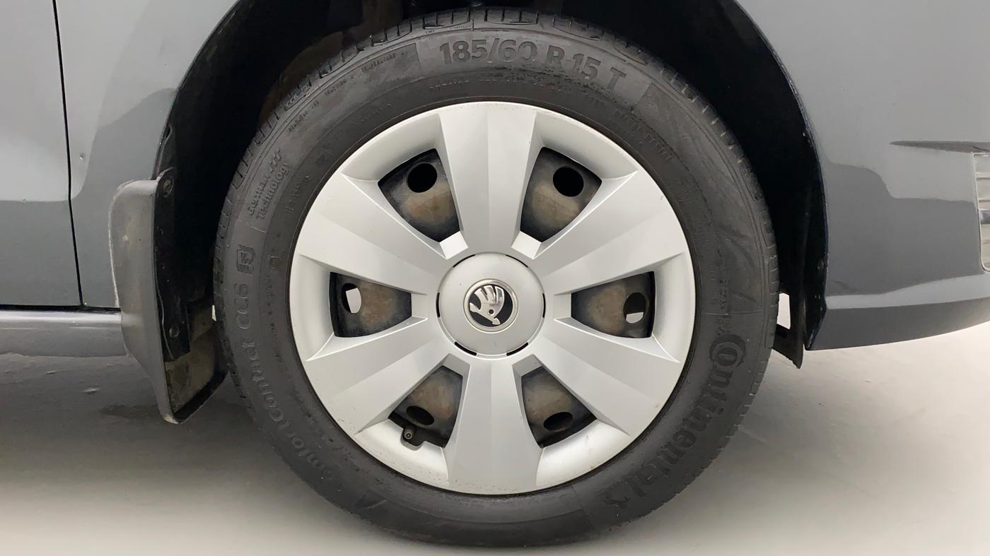 2018 Skoda Rapid 1.5 TDI CR ACTIVE, Diesel, Manual, 89,742 km, Right Front Wheel