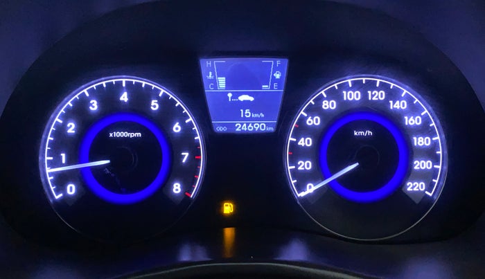 2014 Hyundai Verna FLUIDIC 1.6 VTVT SX OPT, Petrol, Manual, 24,690 km, Odometer Image