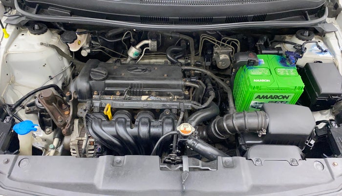 2014 Hyundai Verna FLUIDIC 1.6 VTVT SX OPT, Petrol, Manual, 24,690 km, Open Bonet