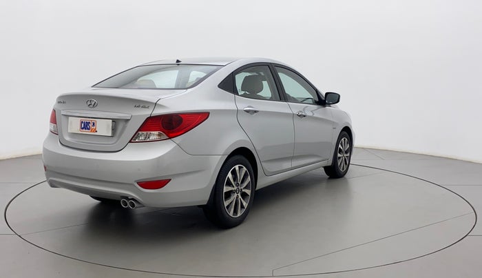 2014 Hyundai Verna FLUIDIC 1.6 VTVT SX OPT, Petrol, Manual, 24,690 km, Right Back Diagonal