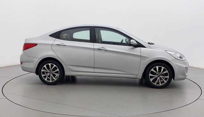 2014 Hyundai Verna FLUIDIC 1.6 VTVT SX OPT, Petrol, Manual, 24,690 km, Right Side View