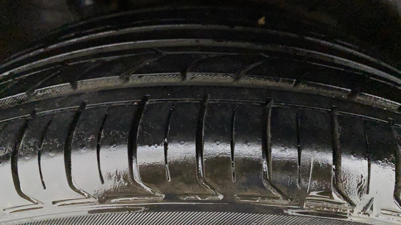 2012 Honda City V MT PETROL, Petrol, Manual, 87,436 km, Left Front Tyre Tread