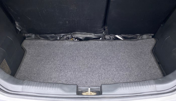 2018 Maruti IGNIS DELTA 1.2 K12, Petrol, Manual, 45,826 km, Boot Inside