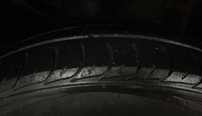 2020 KIA SELTOS HTK 1.5 PETROL, Petrol, Manual, 70,627 km, Right Front Tyre Tread