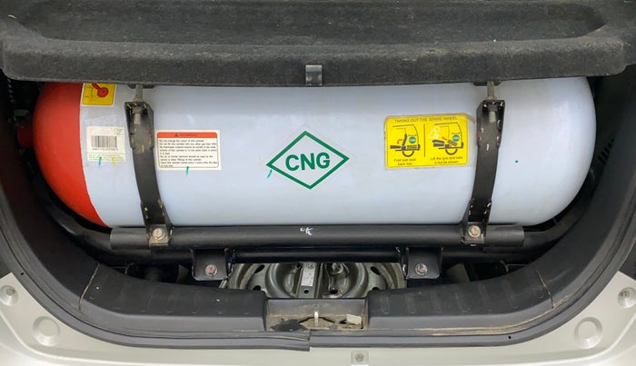 2017 Maruti Wagon R 1.0 LXI CNG, CNG, Manual, 45,186 km, Boot Inside