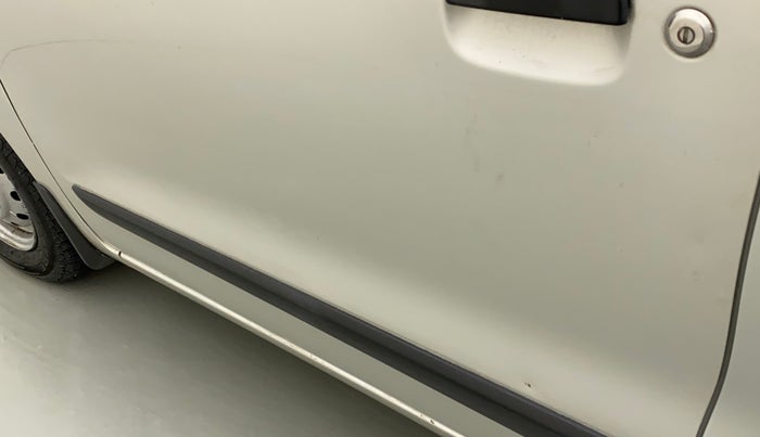 2017 Maruti Wagon R 1.0 LXI CNG, CNG, Manual, 45,186 km, Front passenger door - Minor scratches